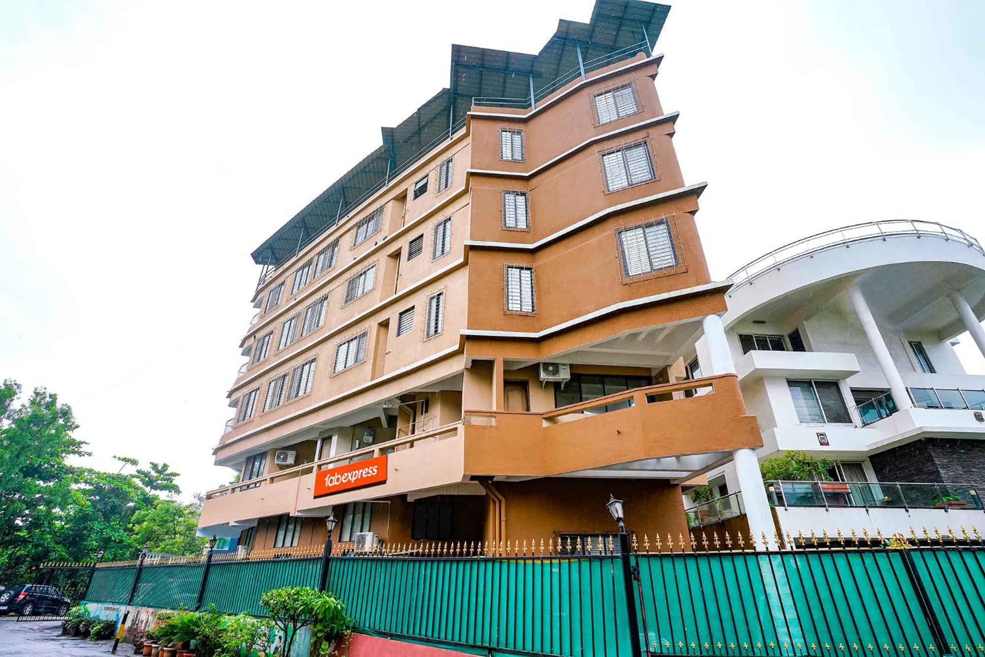 Hotel Fabexpress Sunset Residency - Nr Belapur 4*