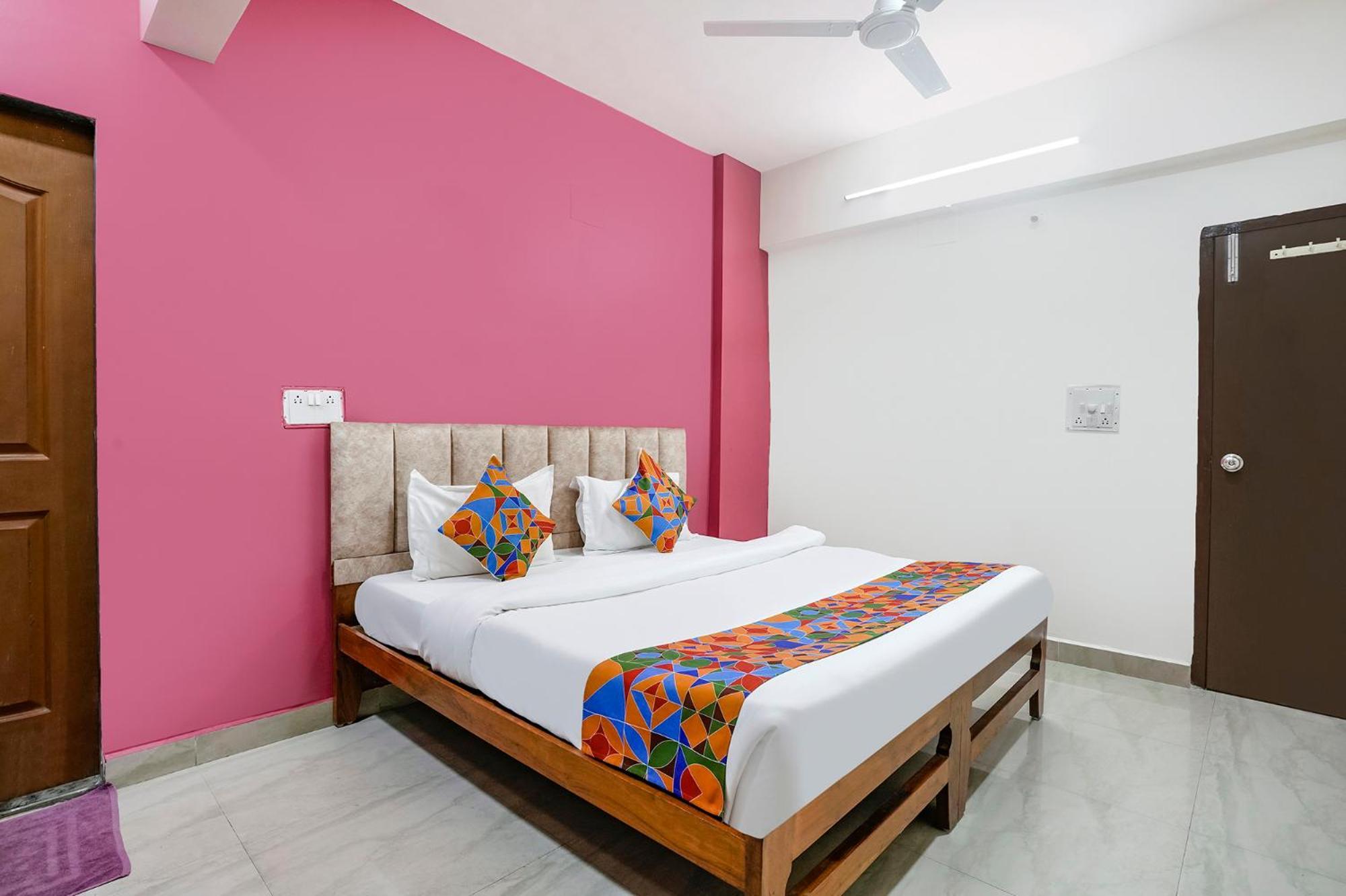 Fabexpress Sunset Residency - Nr Belapur Hotel